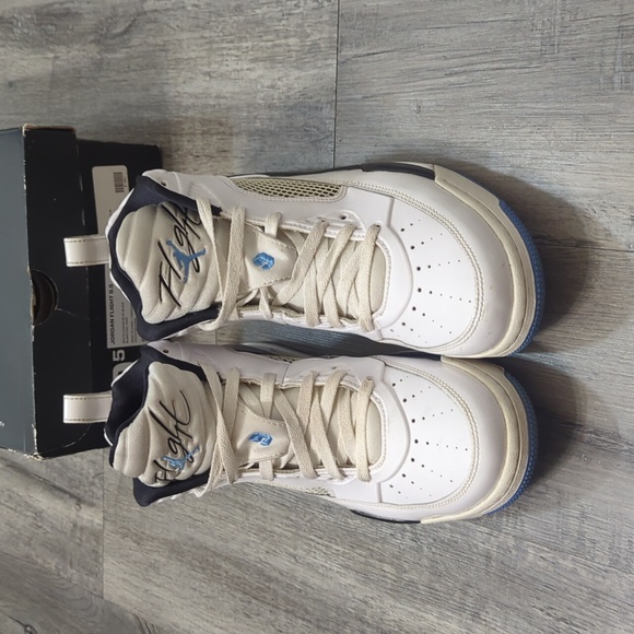 Jordan Other - Jordan Flight 9.5 Sneakers